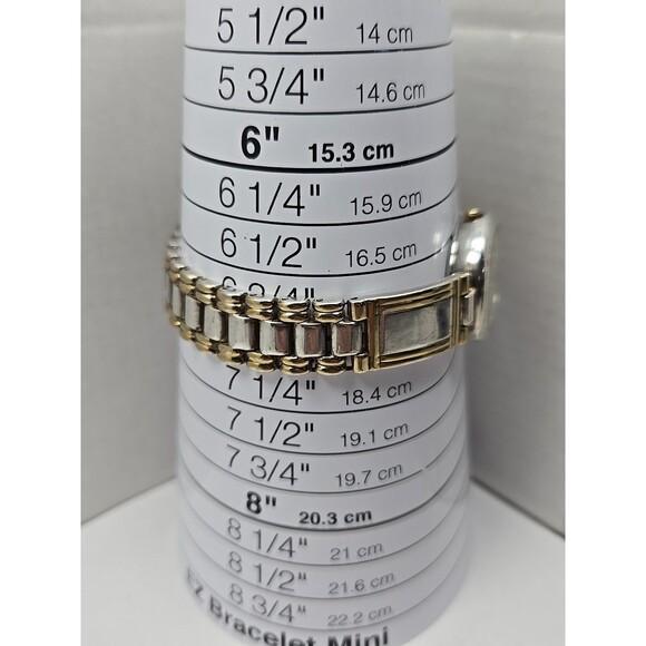 Carolina Herrera Womens Quartz Dress Watch Small White Dial Two Tone New Battery - Picture 7 of 10